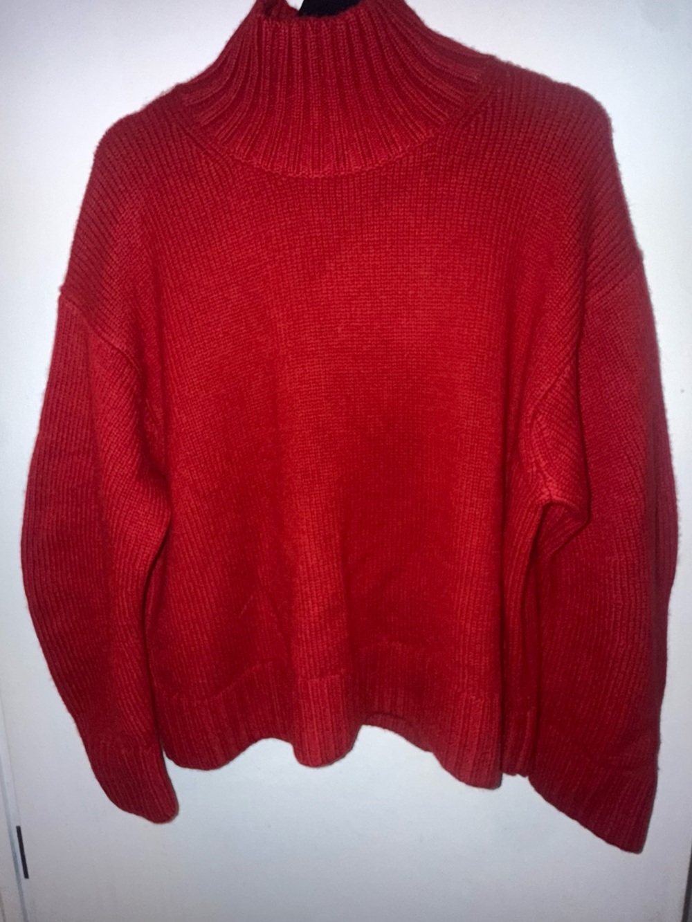 COS 100% cashmere Red Ribbed Turtleneck Sweater